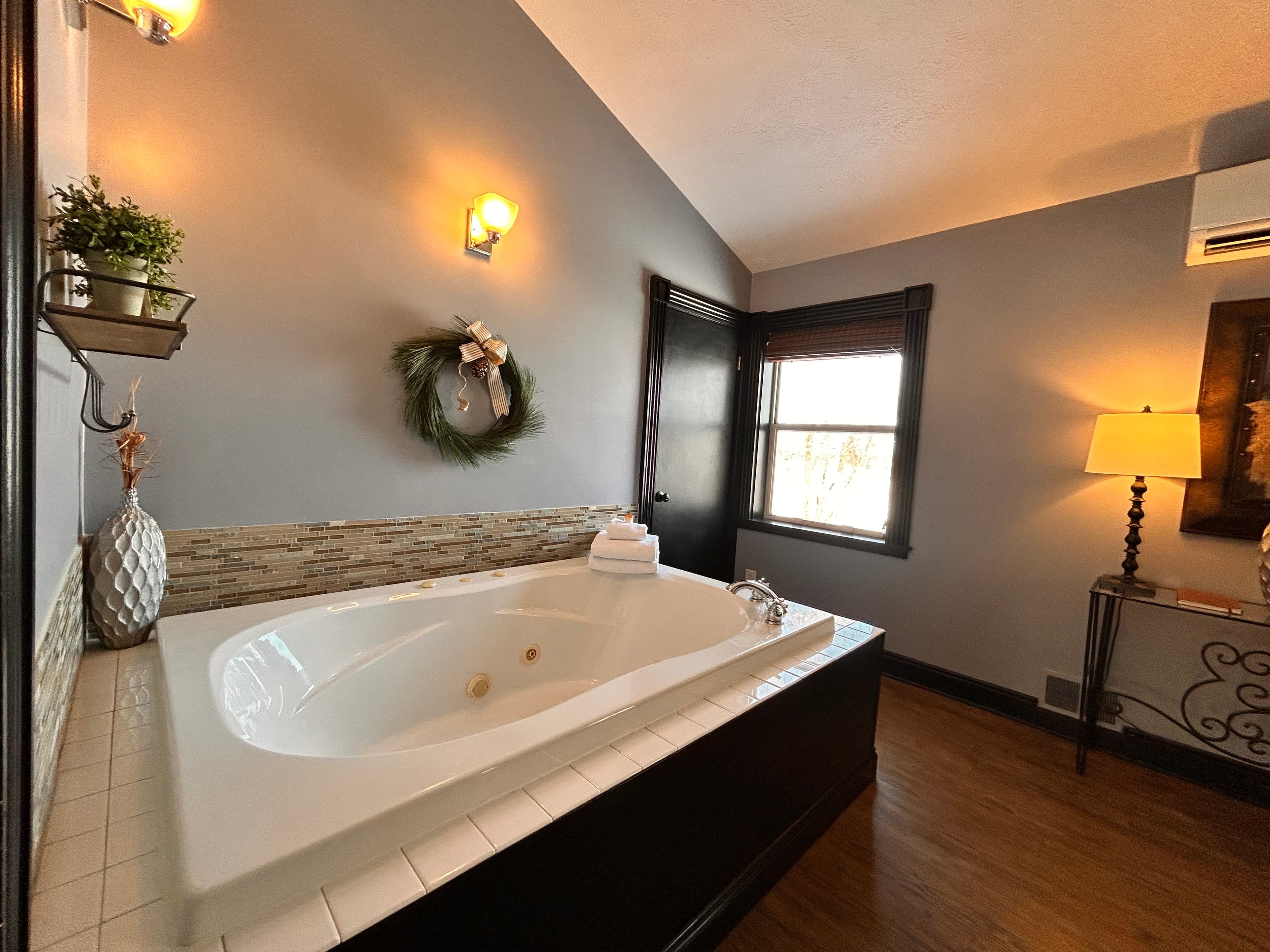 Suite with Jetted Tub for two people