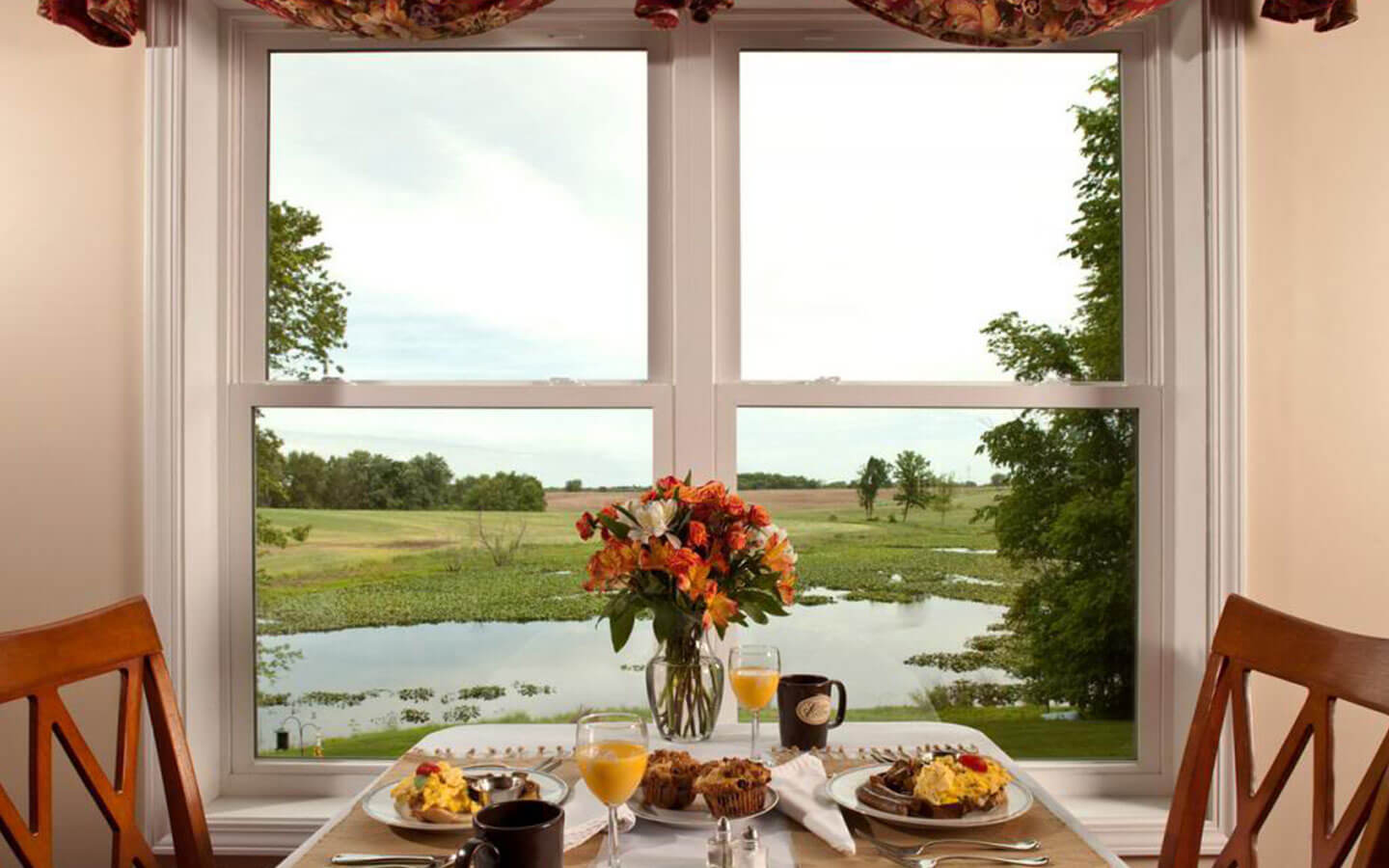 Breakfast with a View at Castle In The Country