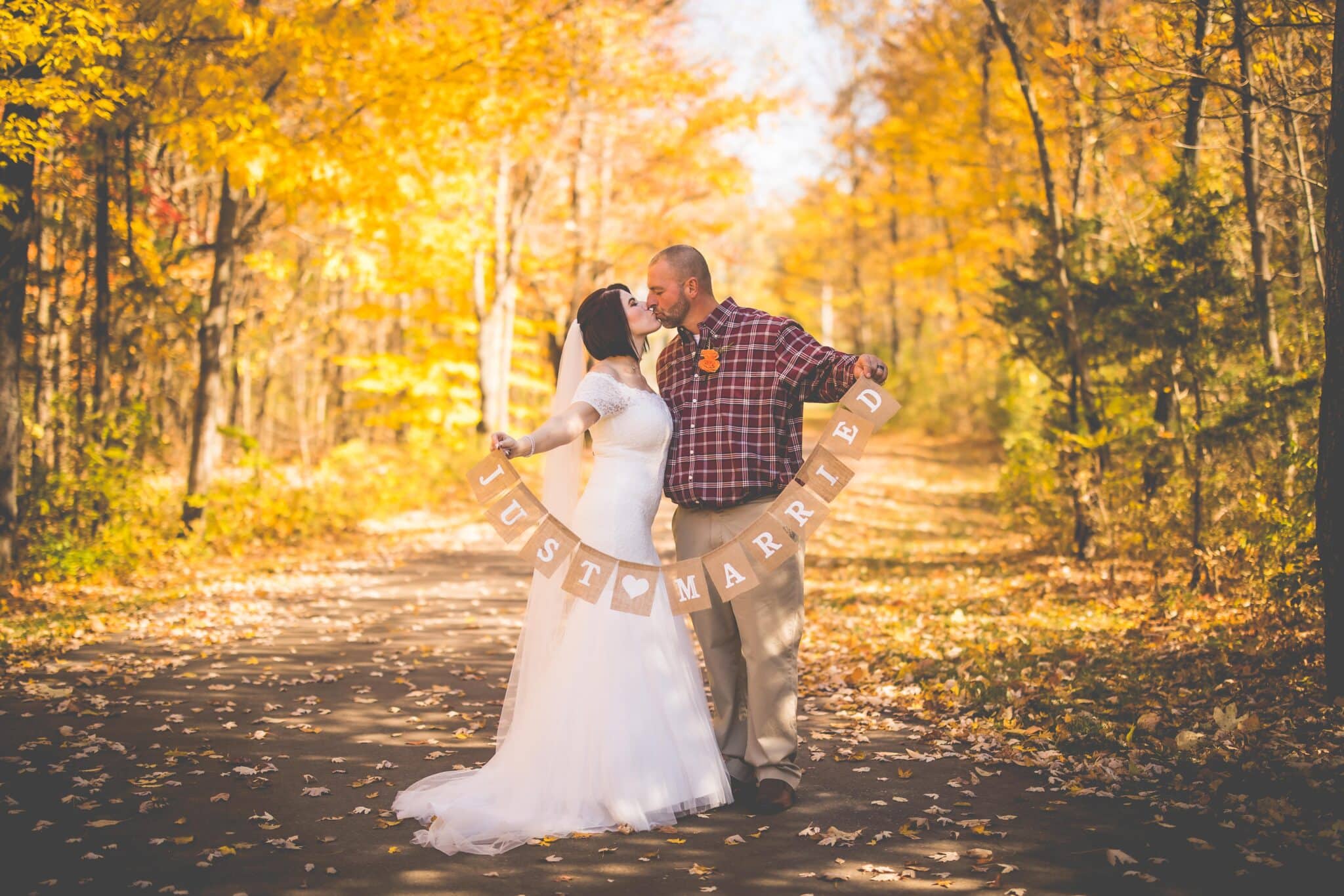 Fall wedding couple on the Castle Grounds